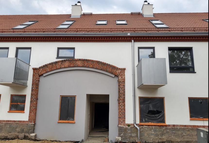 Piękny lokal/studio/mieszk.w folwarcznej zabudowie/miejsce postojowe gratis miniaturka 16