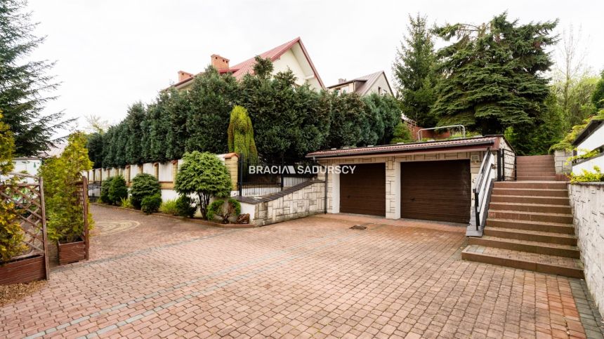 Atrakcyjny dom z działką 1760m2 w Bochni miniaturka 30