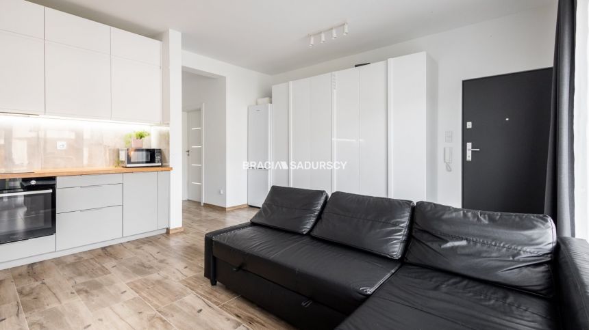 Zielonki: apartament z ogrodem, wysoki standard !! miniaturka 6
