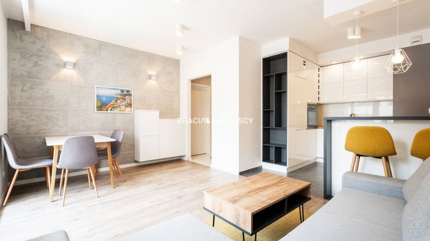 2 pok., Rondo Barei, duży taras, dog friendly miniaturka 4