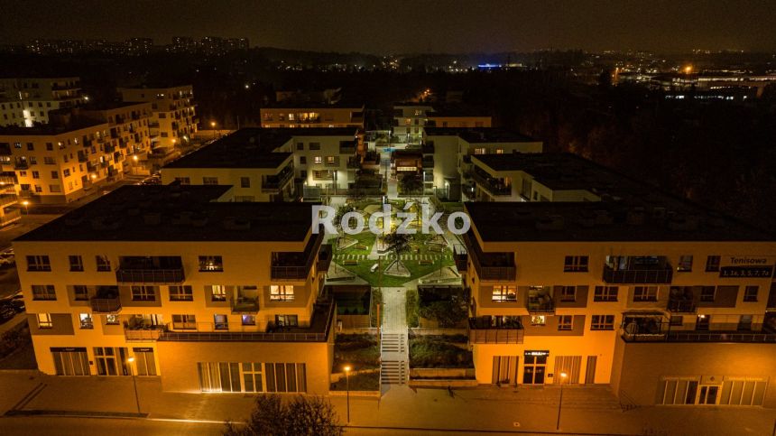 Komfortowy apartament z fantastycznym tarasem. miniaturka 21