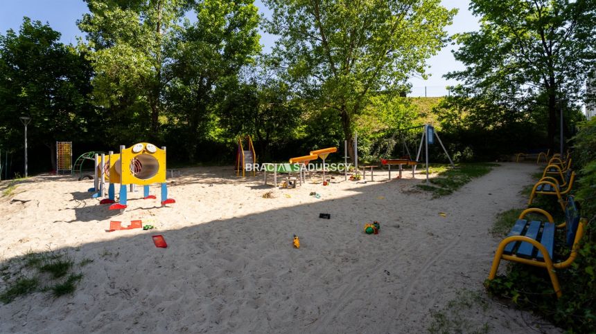 Mieszkanie 3-pokojowe z osobną kuchnią miniaturka 25