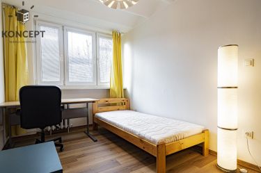 Gotowiec inwestycyjny, rozkładowe 3 pokoje – Rondo Powstańców