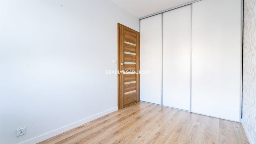 ATRAKCYJNE MIESZKANIE 3 POKOJOWE - ZŁOCIEŃ miniaturka 21