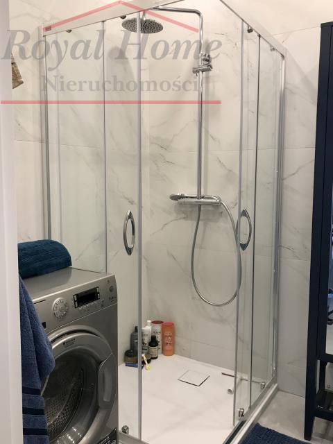 Nowoczesne, umeblowane 2 pok z balkonem Krzyki. miniaturka 7