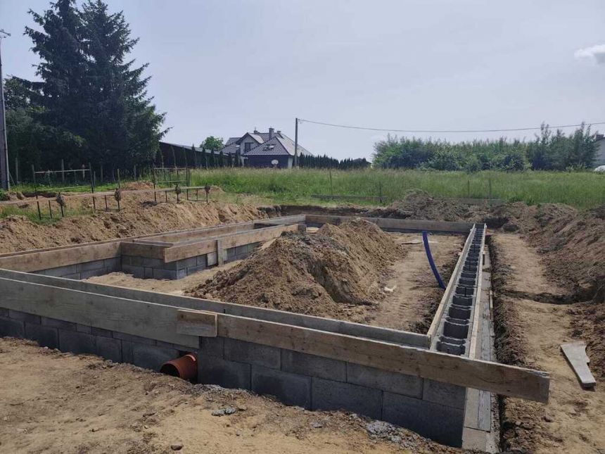 Dom w Riverach 10 Stan Surowy Zamknięty miniaturka 7