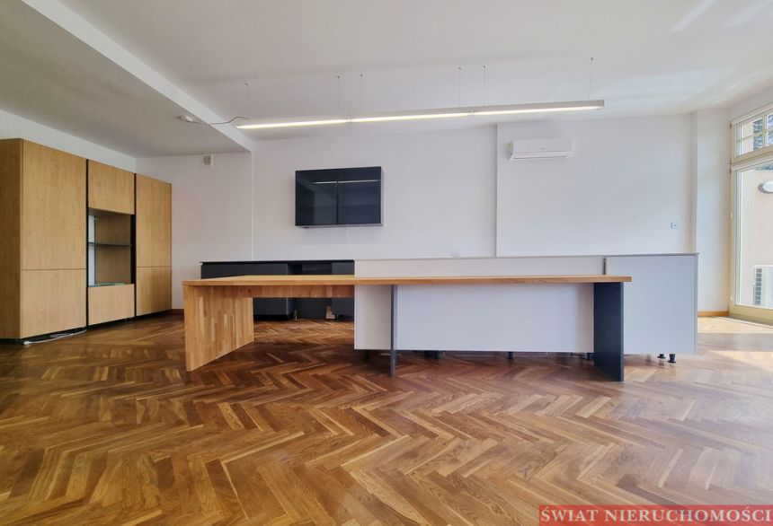 WYJĄTKOWY APARTAMENT 230 m2 w przedwojennej willi miniaturka 6