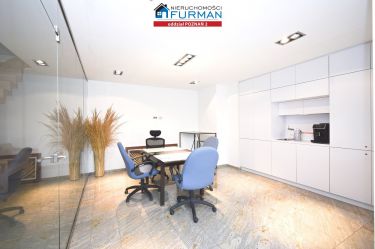 Biuro na parterze 123 mkw przy parku + 3m.park