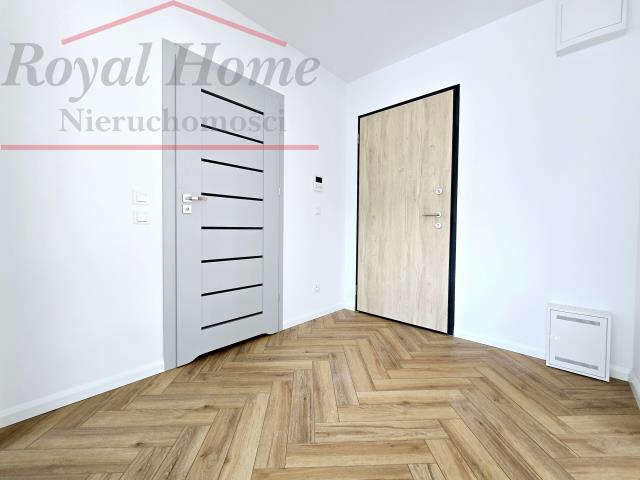 Przestronne, b. ładne 3 pok z balkonem Krzyki. miniaturka 9