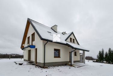 Dom na 20,76 ar działce - widok na panoramę miasta