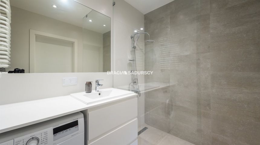 Al. 29 listopada | 2 pok. | duży balkon | nowe miniaturka 20