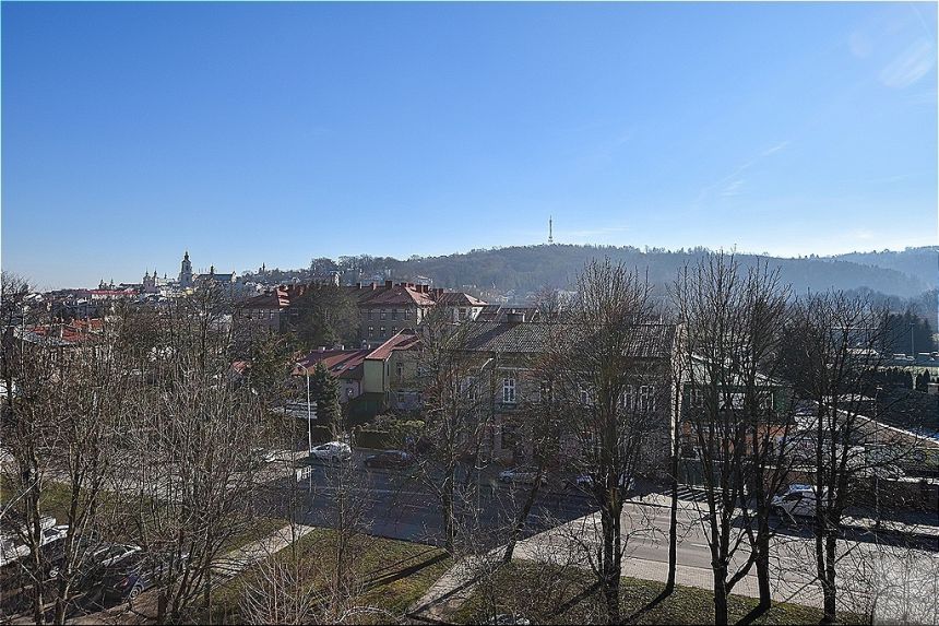 Trzy pokoje z balkonem w doskonałej lokalizacji miniaturka 6