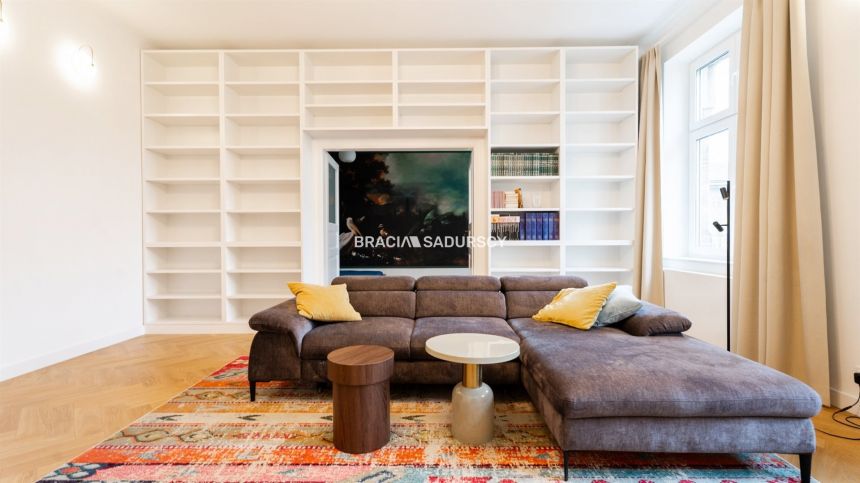 apartament przy ul. Krowoderskiej miniaturka 2