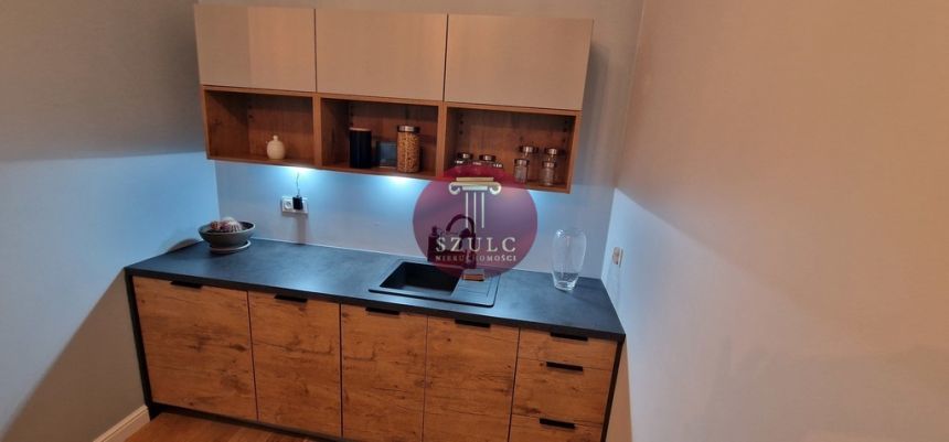 Bardzo ładna kawalerka 35 m2  z ogródkiem. miniaturka 5