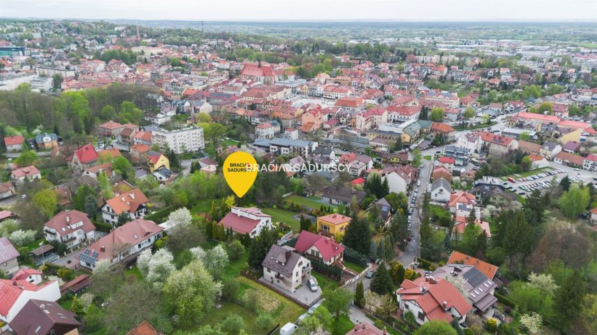 Atrakcyjny dom z działką 1760m2 w Bochni miniaturka 26