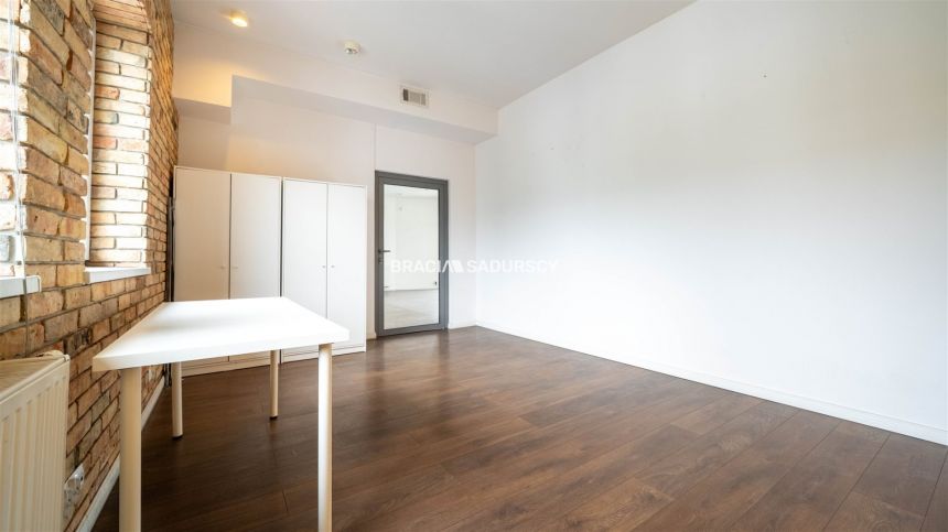 Nowoczesny lokal 102 m², Balicka, Kraków miniaturka 12
