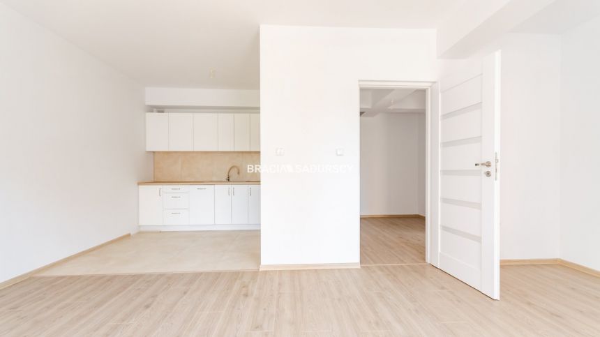 Skawina, 2 600 zł, 74.48 m2, umeblowane miniaturka 25