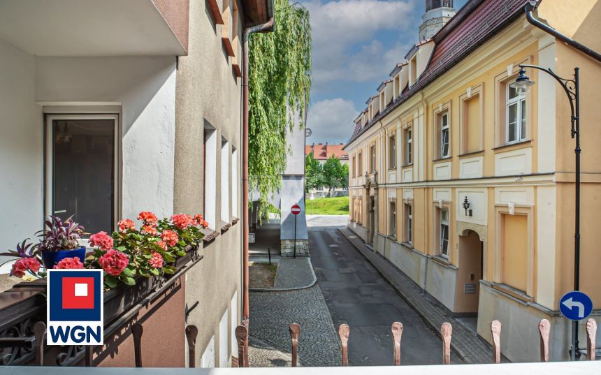 Bolesławiec, 599 000 zł, 66.2 m2, z garażem - zdjęcie 1
