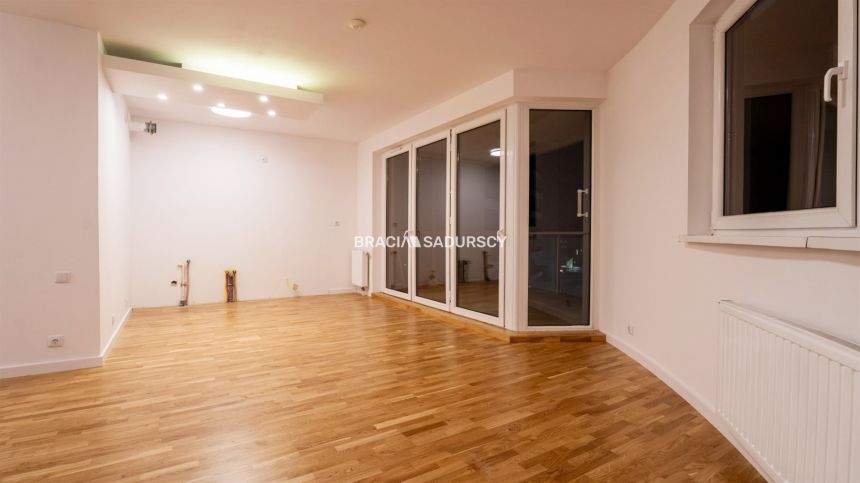 1 pok apartament 37m2 z dużym balkonem! miniaturka 2