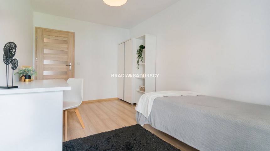 Apartament Poznańska | 3 pokoje | Do wejścia miniaturka 15