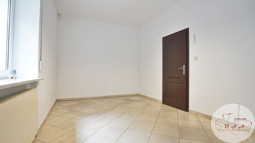 Mieszkanie 77 m2 + biura 63 m2 + magazyn 110 m2 miniaturka 7