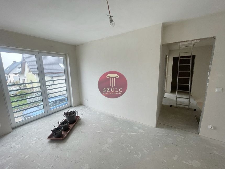 Segment w kameralnej okolicy z ogródkiem miniaturka 5