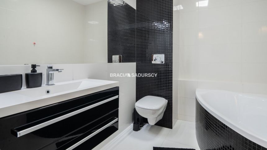 Nowoczesne mieszkanie na os. Złocień miniaturka 16