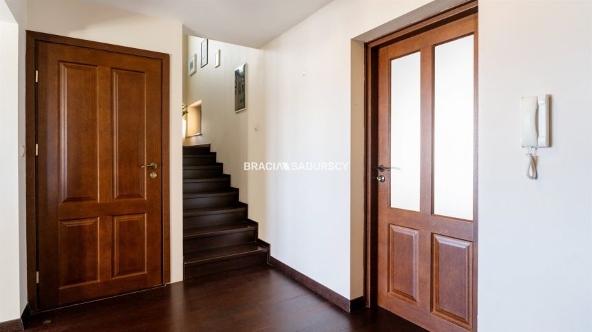 Duży dom z garażem. Wieliczka. Na wyłączność. miniaturka 23