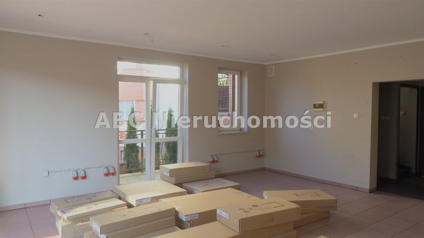 Piła, 880 000 zł, 280.11 m2, do odświeżenia miniaturka 11