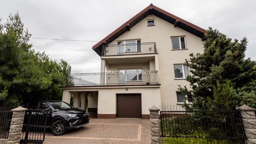 Dom 231m2, Wzgórza Krzesławickie, działka 9 arów - zdjęcie 1