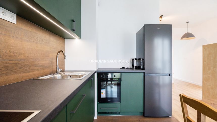 fajne 2 pokojowe na Zabłociu miniaturka 12