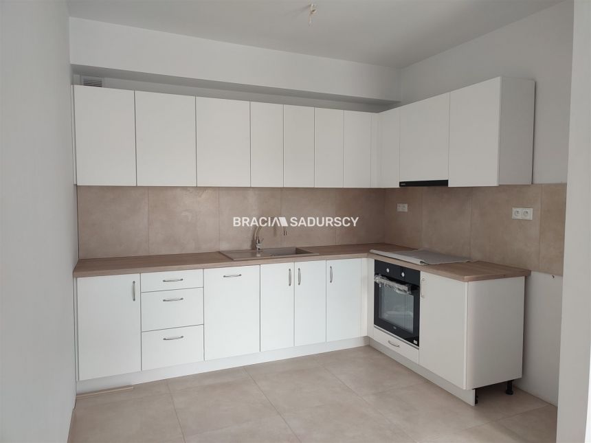 Skawina, 2 600 zł, 74.48 m2, umeblowane miniaturka 6