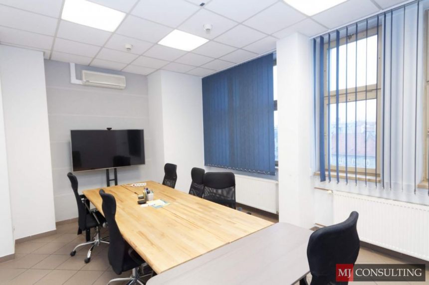 Wrocław Stare Miasto 13 200 zł 240 m2 miniaturka 6