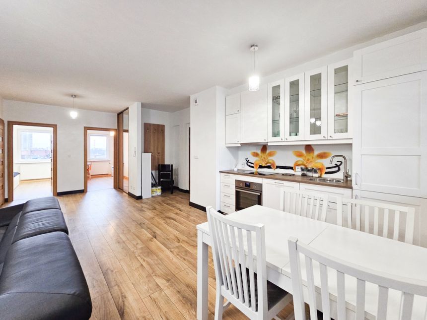 Dolina 3 Stawów, balkon, 3xgaraż, umeblowane! miniaturka 4