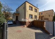 Dom z fotowoltaiką w centrum Białych Błót. miniaturka 1