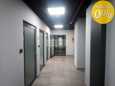 Otwarta przestrzeń w byłej fabryce,dostęp 24h