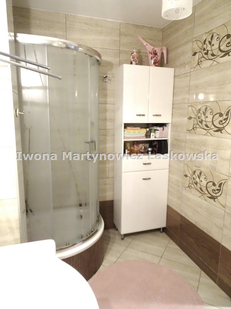 Gustowny apartament, parter, 3 pokoje,garaż, Obora miniaturka 16