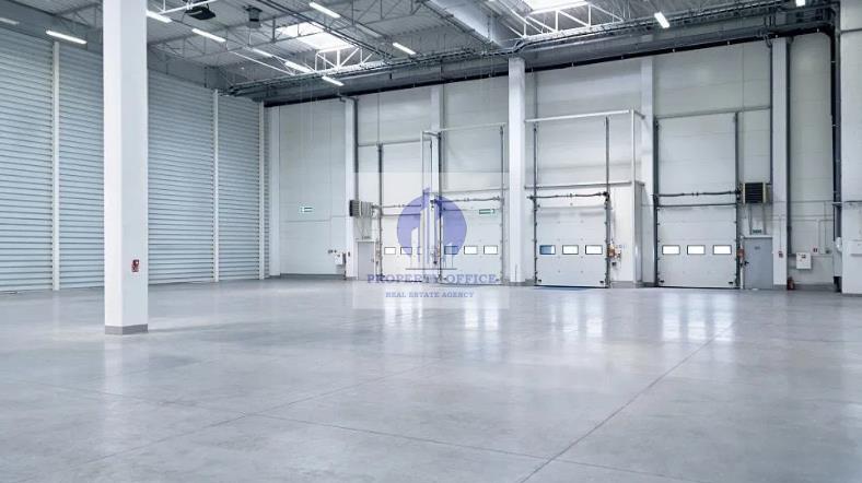 Włochy: magazyn/biuro 658 m2 miniaturka 6