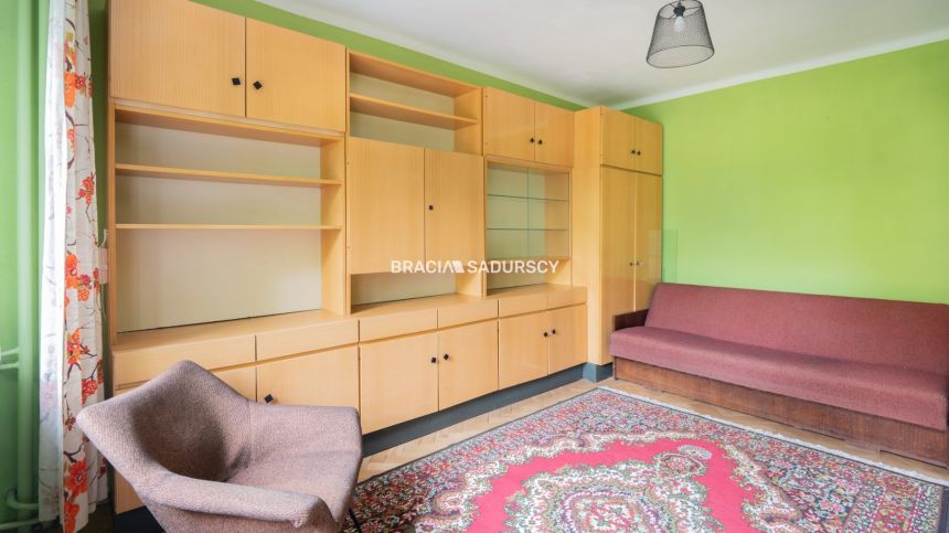 Klasyczne mieszkanie blisko uczelni miniaturka 4