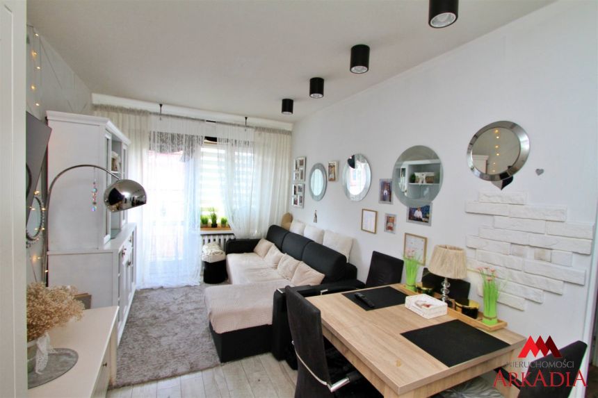 3 pokoje, Centrum , 47 m2 miniaturka 2