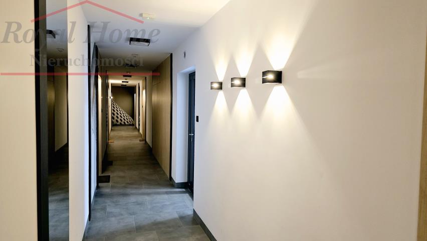 Przestronne, b. ładne 3 pok z balkonem Krzyki. miniaturka 12