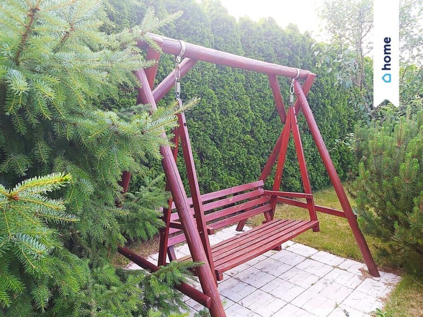 Funkcjonalny dom z ładnym ogrodem czeka na Ciebie miniaturka 9