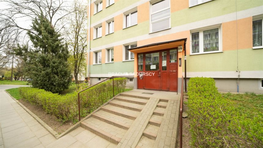 Kraków Os. Tysiąclecia Mieszkanie 47 m2 Umeblowane miniaturka 28