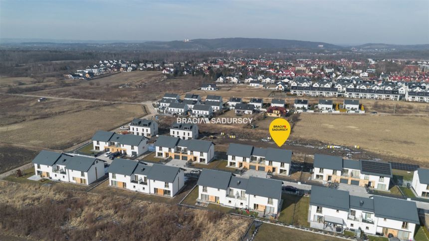 Skotniki -dom ul. Dobrowolskiego miniaturka 15