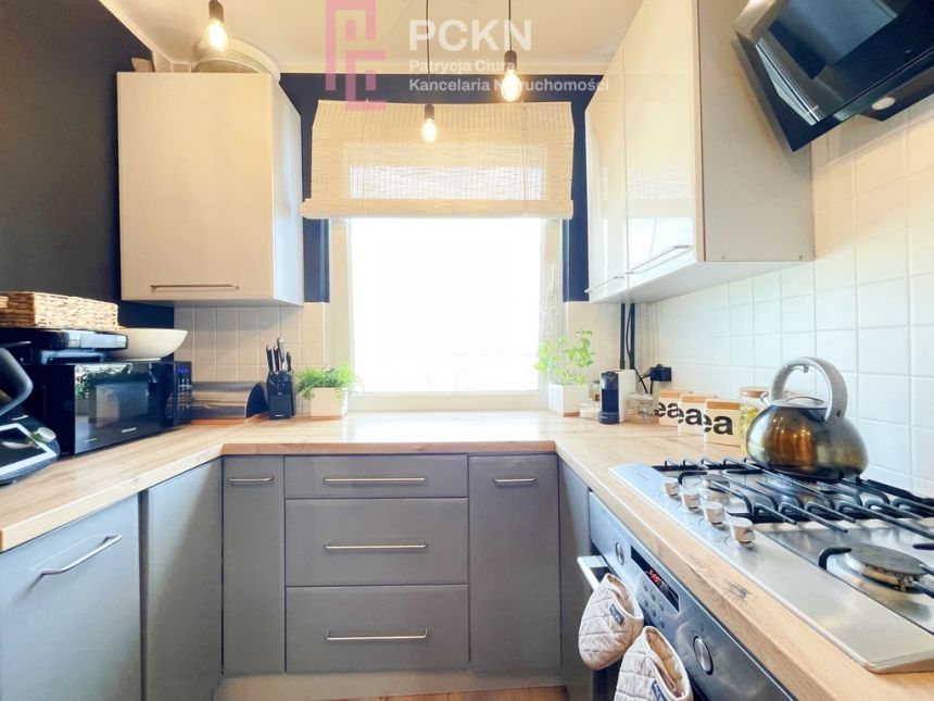 Zadbane 3 pokoje na ZWM – 10. piętro, 60 m² miniaturka 11