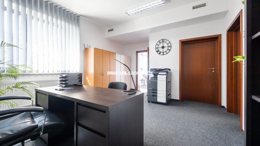 Lokal biurowy, klima, parking - Bronowice miniaturka 9