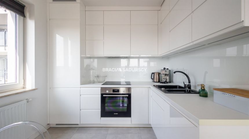 Al. 29 listopada | 2 pok. | duży balkon | nowe miniaturka 13