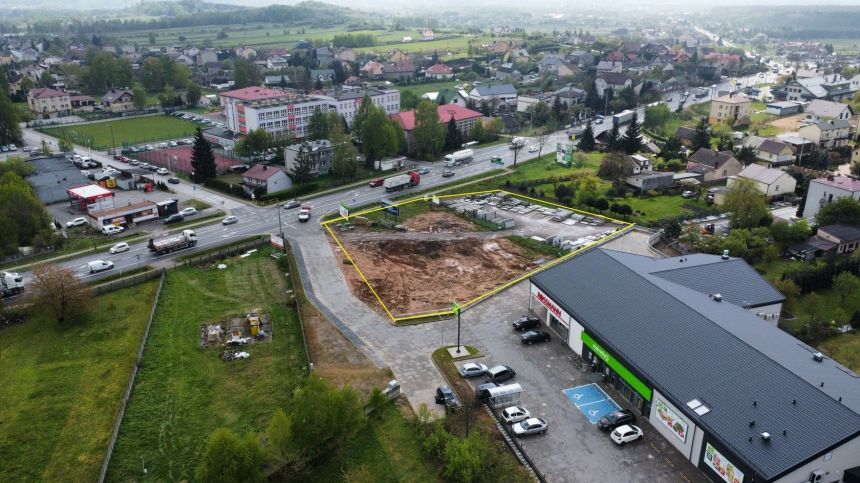 Około 1750 m2 przy głównej drodze - Miedziana Góra miniaturka 1