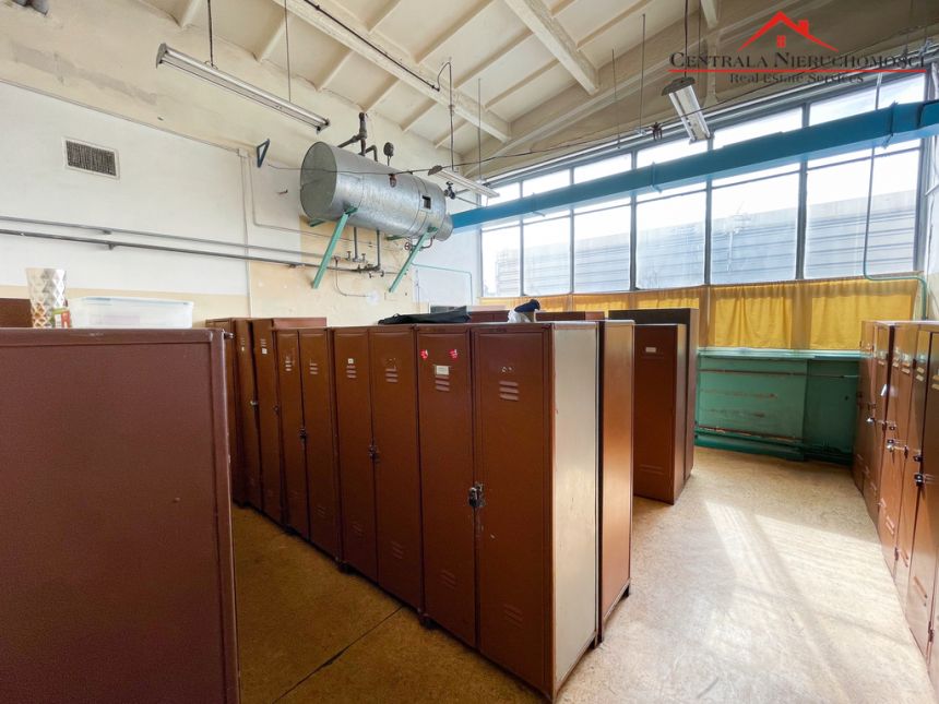 Hala / Magazyn/ 2668 m2, działka 5075 m2 / Toruń miniaturka 6
