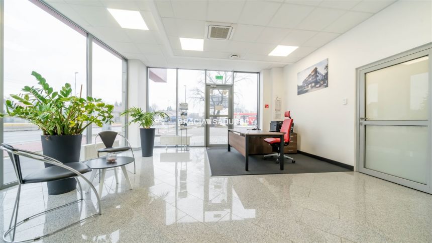 Lokal parterowy o powierzchni 65,51 m², Zakrzówek miniaturka 4